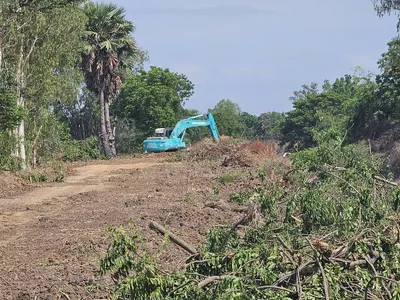 ผลงานรับถมดิน ขุดสระ ชัยนาท